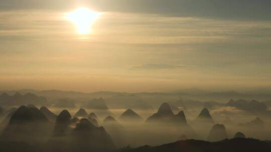 广西十万大山日出