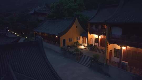 杭州灵隐寺夜景航拍