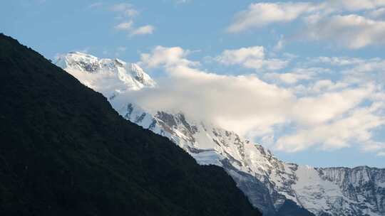 喜马拉雅山脉雪山延时摄影