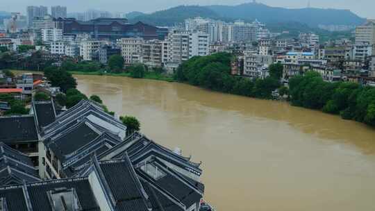 广东惠州东江洪水黄色河水雨季洪峰过境