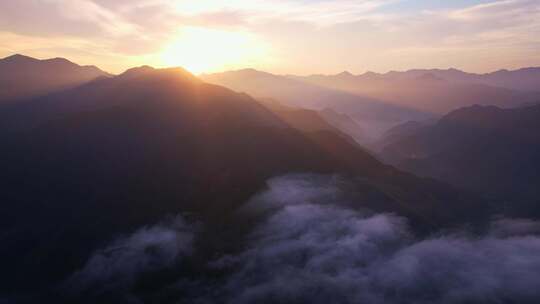 山川高山云海唯美日出日落航拍