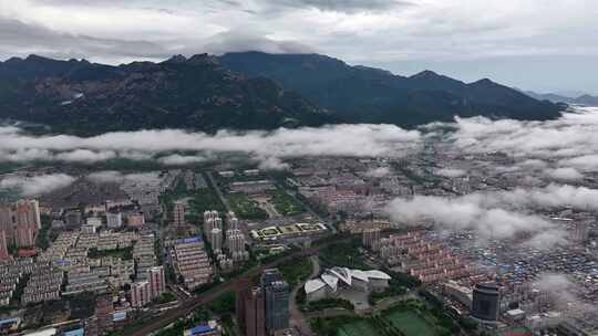 雨后的泰安