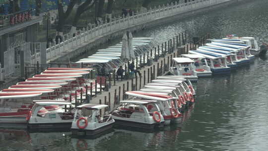 北京什刹海旅游风景区地标湖泊可调色