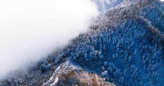 航拍四川大邑西岭雪山美丽冬天雪景