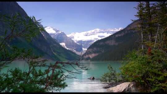 4k极清演示-加拿大夏天纯净的山河