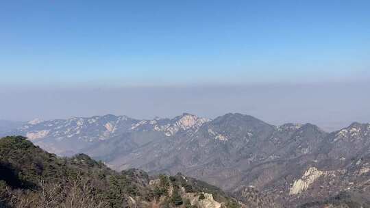 沂蒙山龟蒙景区，蒙山之巅俯瞰云海