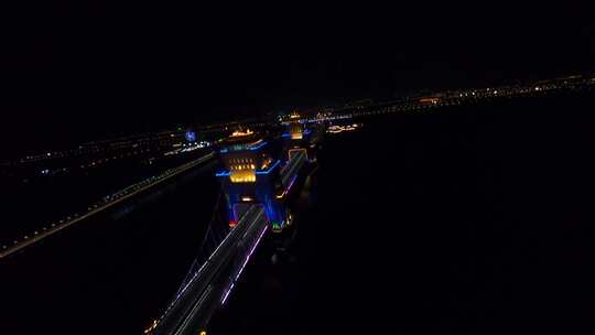 穿越机航拍扬州万福大桥夜景