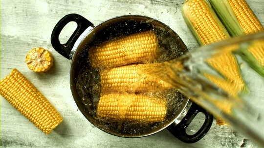 煮玉米煮玉米