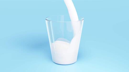 蓝色背景和倒入杯子里的牛奶