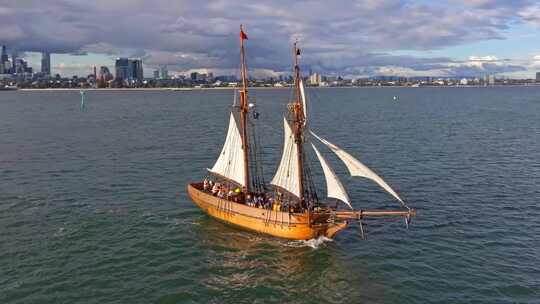 航拍海盗船中世纪帆船澳大利亚墨尔本