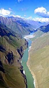 航拍山川河流自然风光