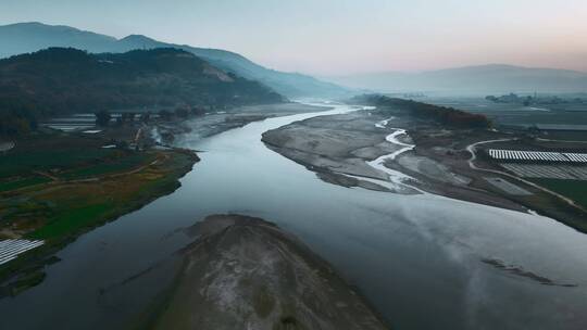 云南旅游风光滇西大盈江沙洲沙滩