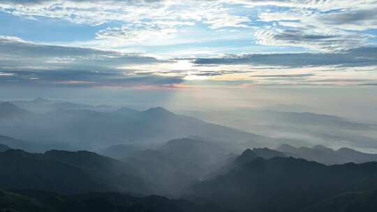 大气山峰森林航拍山川云海山脉壮丽山河风光