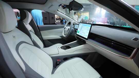 eπ007 电动车  东风奕派 4K汽车