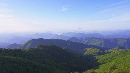 无人机户外航拍群山风景