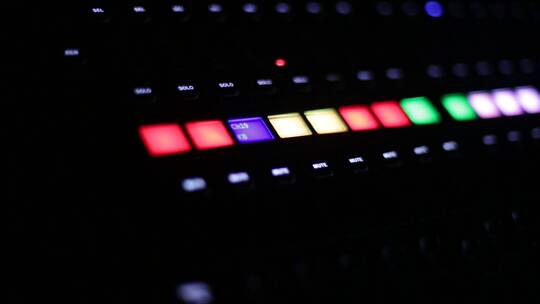 打击乐 乐器 合成器 舞台 调音台 实拍