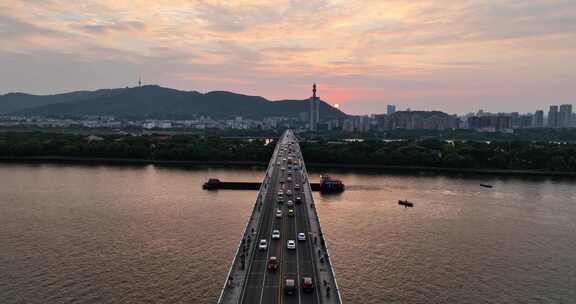 长沙橘子洲大桥日落晚霞城市风光