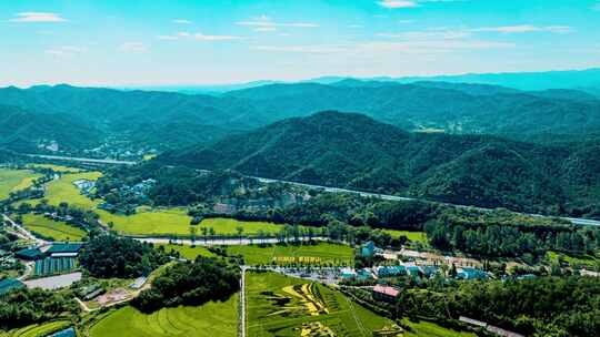 信阳罗山灵山镇山村稻田航拍延时摄影