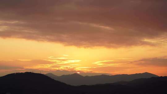 山峰日出延时乡村日出风景农村日出远山风光