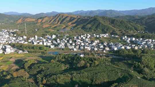 航拍皖南山区村庄景色