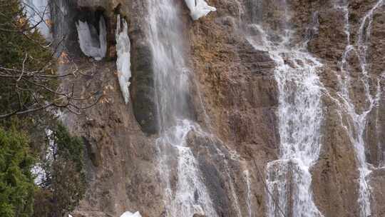 四川阿坝州九寨沟冬日山水