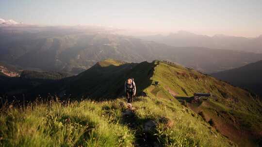 男人，徒步旅行，山脉，阿尔卑斯山