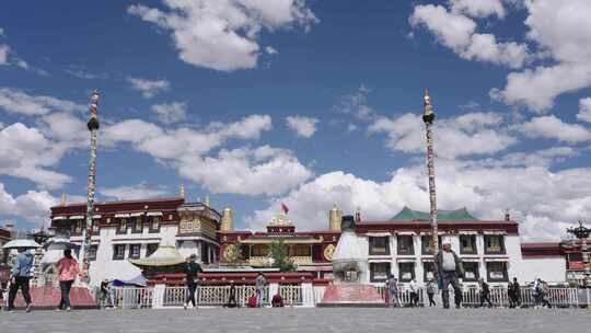 西藏拉萨大昭寺广场视频素材模板下载