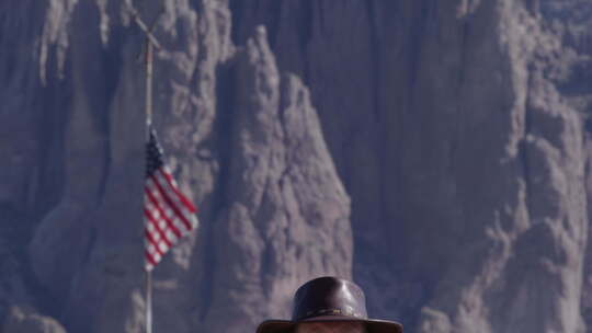 牛仔和美国国旗视频素材模板下载