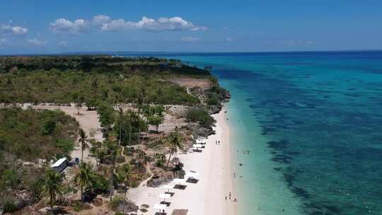 菲律宾班塔扬美丽天堂海滩海岸线的无人机拍