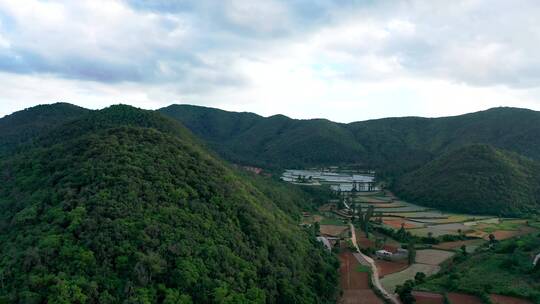 4K航拍乡村山川自然风光