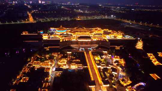 航拍襄阳唐城夜景，中国唐城景区夜景素材