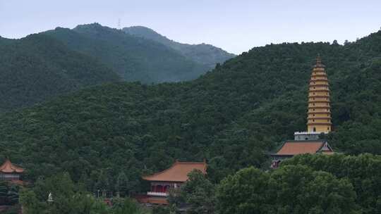 航拍宜阳灵山寺