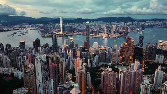 香港维多利亚港夜景航拍