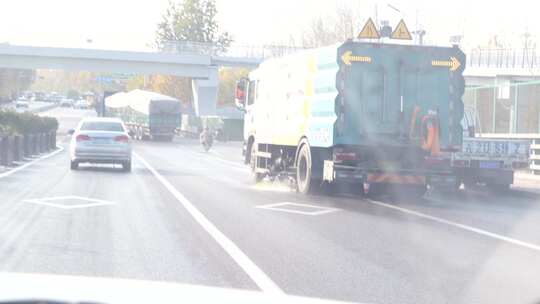 汽车 轿车 马路 道路 车流 交通