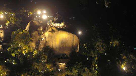 4K厦门鼓浪屿日光岩鹭江道夜景城市航拍