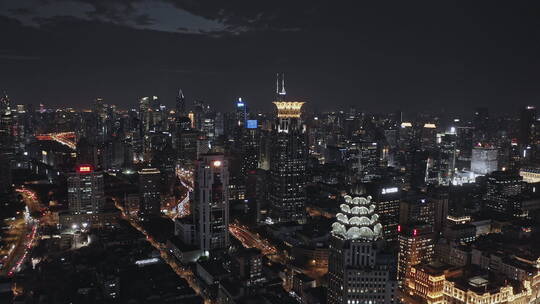 航拍上海浦西外滩高楼夜景