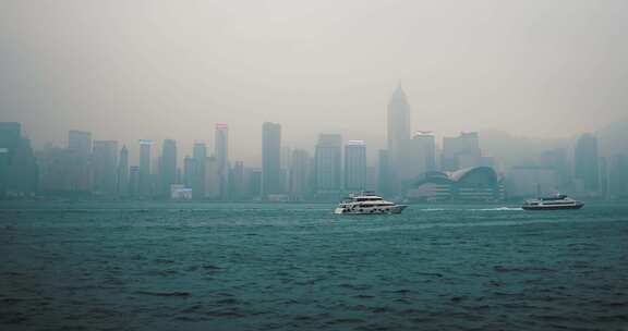 香港维多利亚港海上的船只