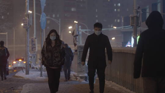 夜晚雪景空镜 冬天雪景