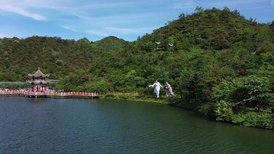 航拍新农村旅游开发水上运动