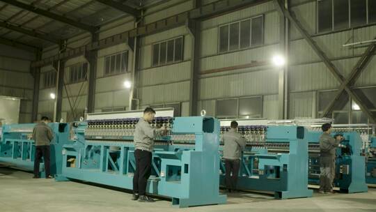 工厂规模机械运作织布机机械制造视频素材模板下载