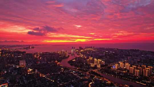 海南省海口市台风来临前的城市晚霞夜景航拍