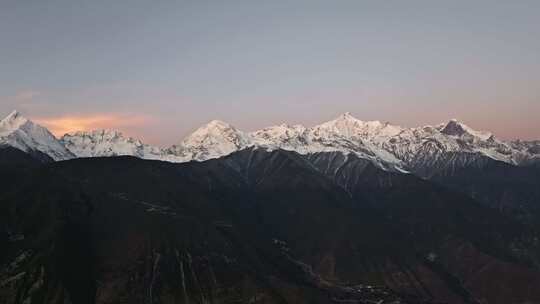 云南香格里拉梅里雪山高空航拍