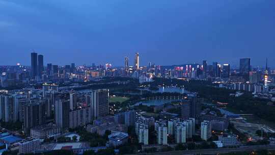 长沙cbd鸟瞰城市夜景霓虹繁华经济