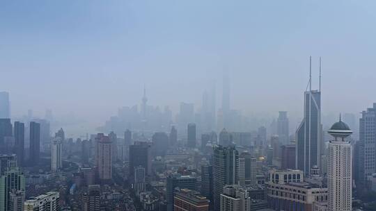 航拍上海城市空气污染雾霾环境