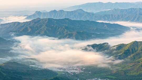 夏季山间云海新农村延时摄影