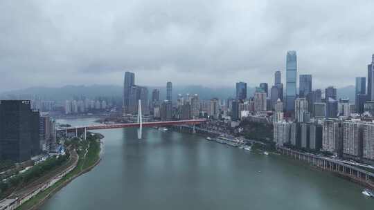 航拍阴雨天气下的重庆城市天际线