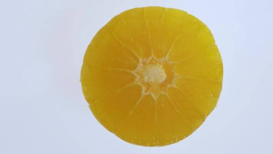 橙子果肉视频水果橙子压制果汁特写