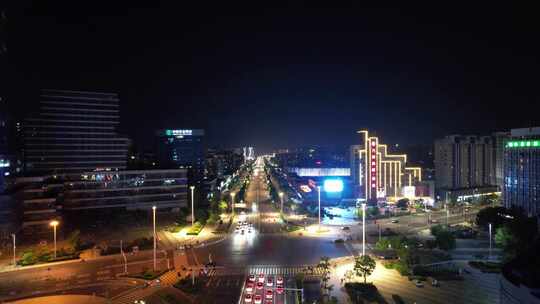 江苏宿迁城市夜景灯光交通车辆行驶航拍