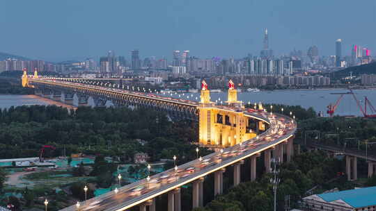 南京长江大桥远眺主城区繁华夜景