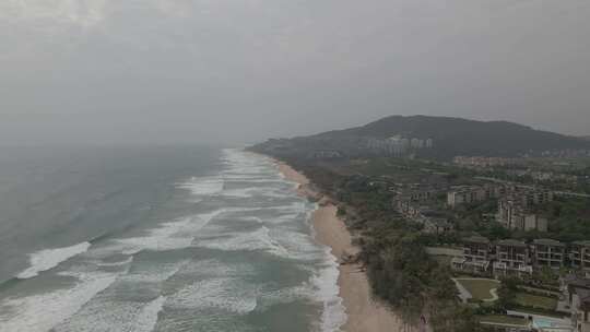 沙滩海边海浪城市 半山半海